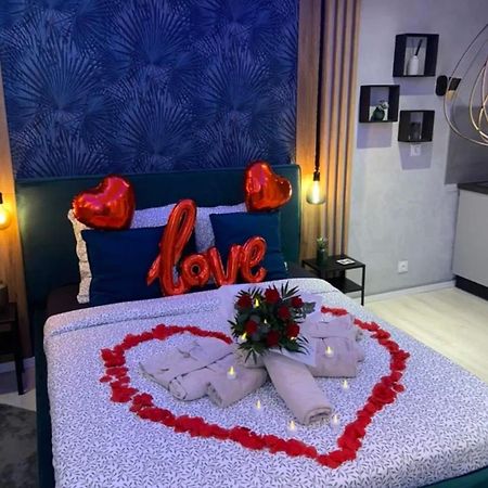 Appartement La Splenzia Spa Jacuzzi Wifi Clim أفينيون المظهر الخارجي الصورة