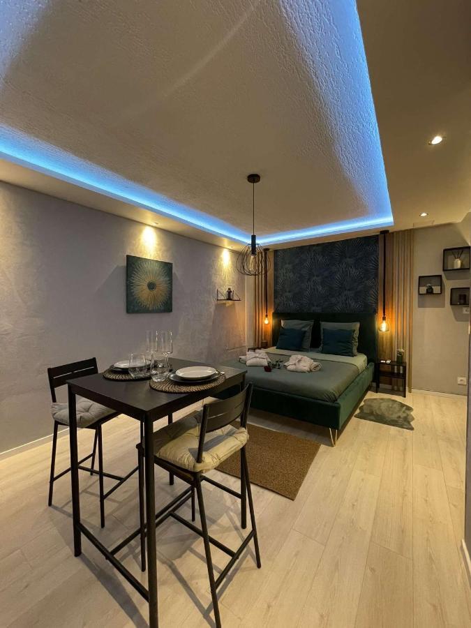 Appartement La Splenzia Spa Jacuzzi Wifi Clim أفينيون المظهر الخارجي الصورة